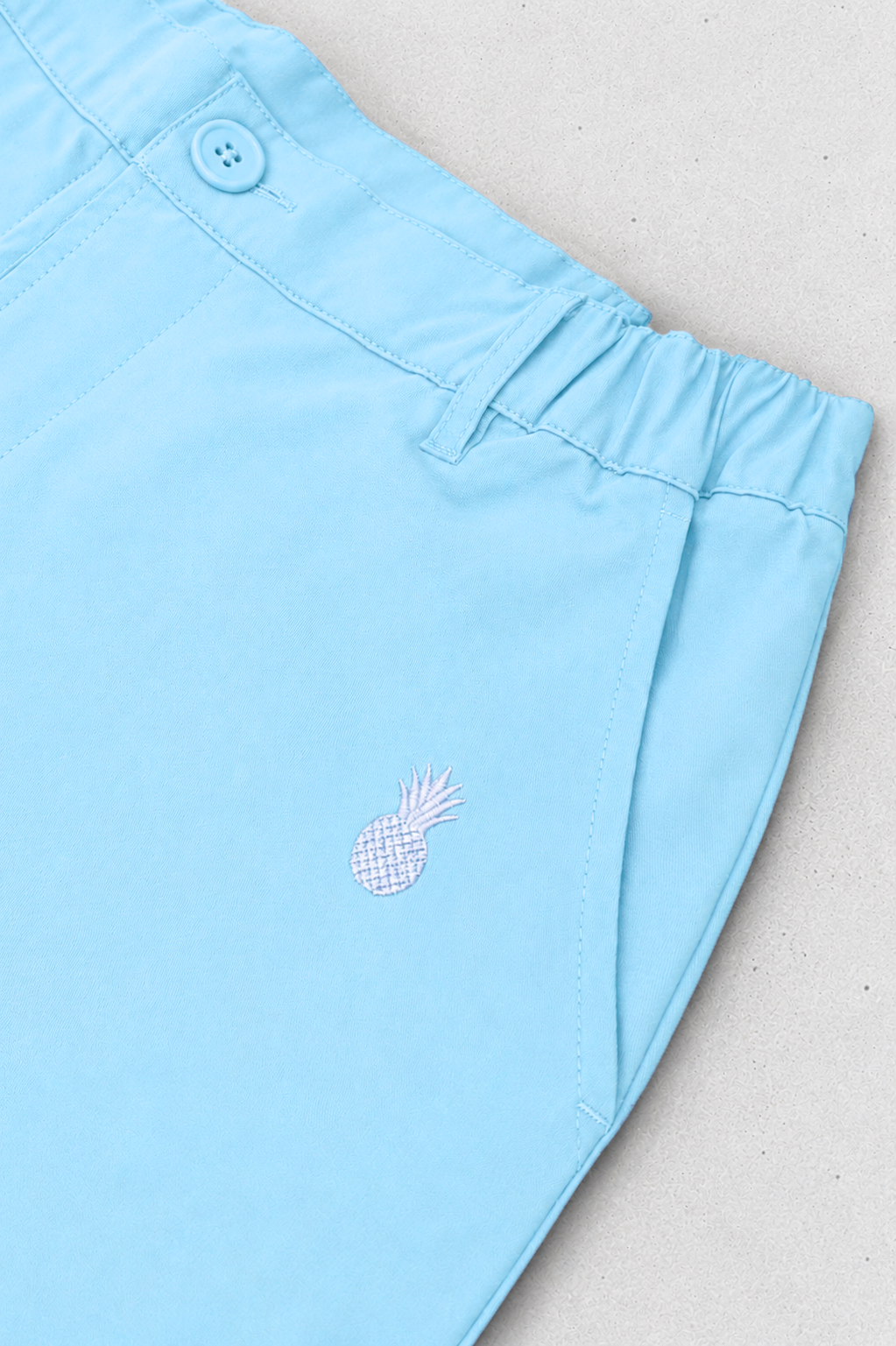 Muscle-fit Men's 2.5'' Stretchy Chino Shorts - Pale Blue